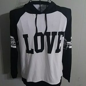 Hoodie t-shirt